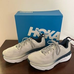 NIB Hoka One One Womens Bondi 6 Running Shoes